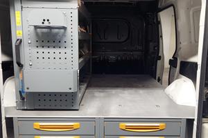 Scaffalatura STORE VAN per Dobló modello 2020