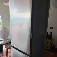 Frigorifero combinato LG GBV3200CPY