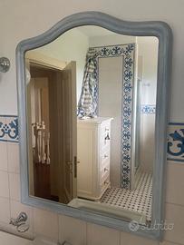 specchio con cornice