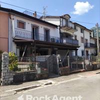 TRECCHINA (PZ)- DELIZIOSO TRILOCALE DI MQ.131