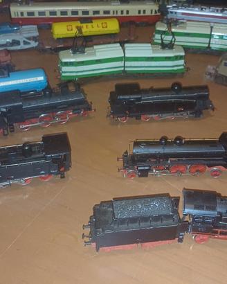 Lotto trenini Rivarossi e Lima H0 anni 70–90 circa