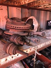 Ricambi per volvo S60del 2004-2005-2006 + 2 motori