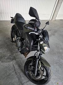 Kawasaki Z650 – 2018 – 9.000 km – Gomme nuove