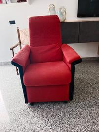 Poltrona elettrica  con ruote 
