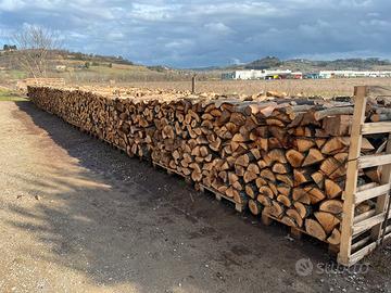 Legna da ardere stagionata a misura”