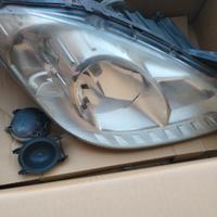 fari anteriori Mercedes classe a 180 w169 2010