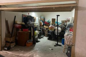 Garage 21 m² / Box Auto - Gravina di Catania
