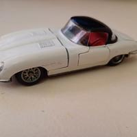 Modellino politoys Jaguar gt spider 1/41