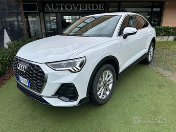 AUDI Q3 SPORTBACK 45 TFSI E S tronic Business Pl