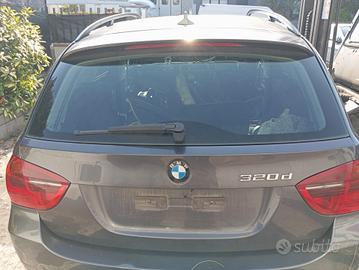 Baule/Portellone posteriore BMW 320D mod SW 2007 c