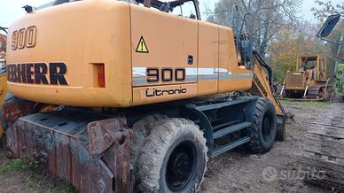 Liebherr a900c