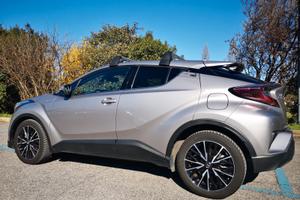Toyota c-hr (2016-2023) - 2019