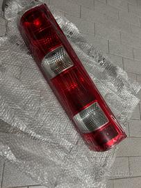 Fanale posteriore IVECO DAILY 2006-2014 ORIGINALE