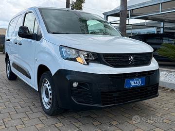 Peugeot Partner 1.5BlueHDi 100 3 POSTI NAVI Furgon