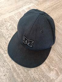 Cappello (visiera piatta, stile baseball) DC
