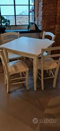 Tavoli e sedie