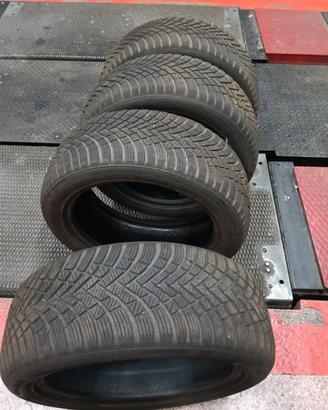 GOMME INVERNALI usate un mese 215/50 R17-dot 1424
