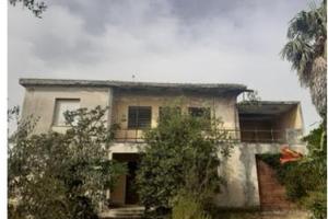 Casa singola con terreno