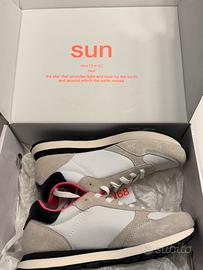 Scarpe di ginnastica n35