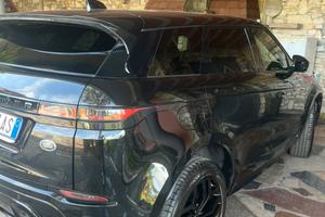 Evoque land rover d180 Mild-HYBRID R-dynamic