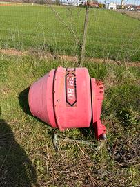 Betoniera per trattore