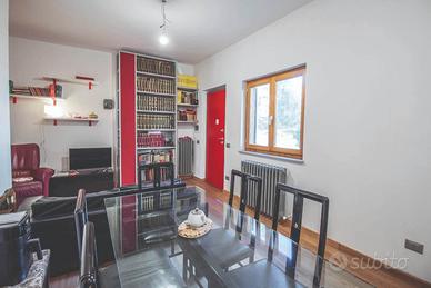 Tavolo elegante in vetro per 10 persone + sedie