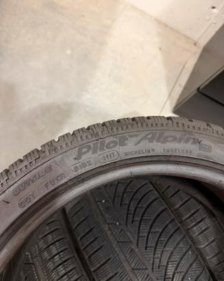 Michelin Pilot Alpin 4 - 225/40 R18 92W
