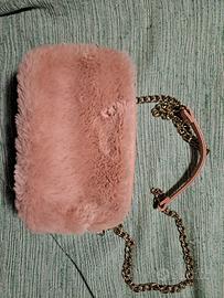  borsa rosa a tracolla con pelo laterale 