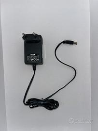 Alimentatore / Caricabatterie AMIGO 12V