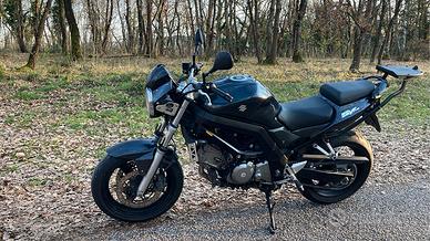 moto SUZUKI SV 650