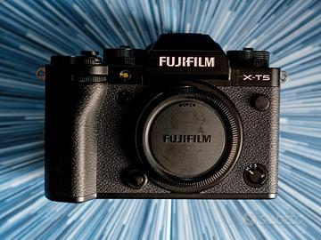 Fujifilm X-T5 perfetta (no scatola)