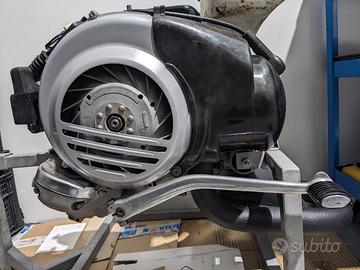 Motore Vespa PX 125 E *COMPLETAMENTE REVISIONATO*