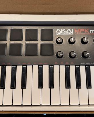 Akai mpk mini + novation nocturn