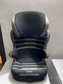 Seggiolino con attacchi isofix