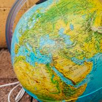 Mappamondo globo illuminato