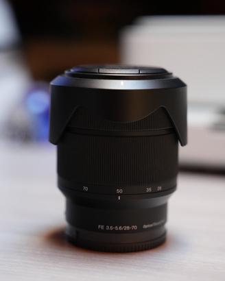 Obiettivo Sony FE F3,5-5,6 OSS da 28-70mm