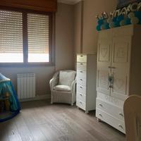 Cameretta bambino/a in legno fatta a mano