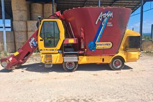 Carro miscelatore semovente AGM Vantage 170