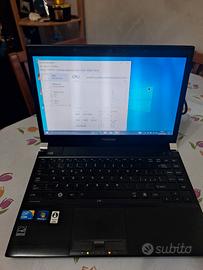 Portatile i3 Ssd Thoshiba Protege