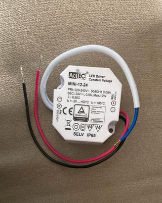 Alimentatore 12V, Trasformatore Piccolo