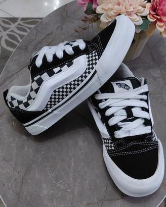 scarpe vans knu skoll nero e bianco 35