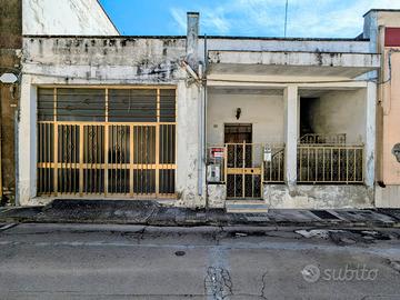 Casa indipendente centro Melendugno