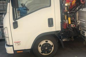 Autocarro Isuzu L35 Adaptor Usato