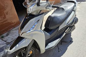 Kymco Agility 300