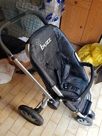 Passeggino Quinny Buzz con parasole e borsa