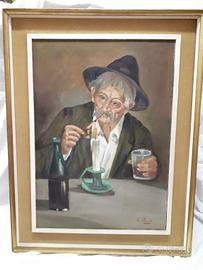 vecchietto accende la pipa 