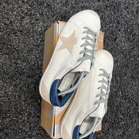 Golden Goose Superstar