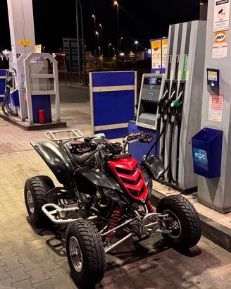 Yamaha raptor 660