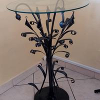 Tavolo portalampada in ferro battuto