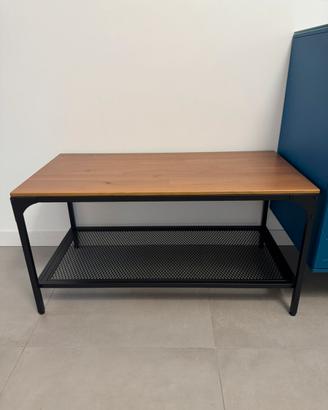 IKEA FJÄLLBO – stile industriale